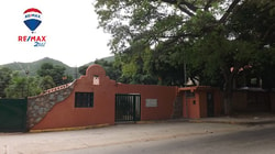 Casa en Urb. La Floresta El Valle Municipio García